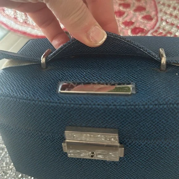 No Hoku, Hawaii is finest jewelry case - Picture 10 of 11